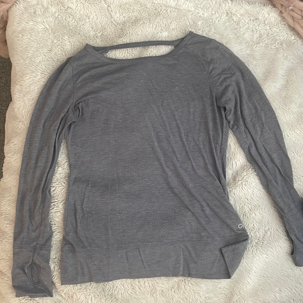 Active wear shirt, super light weight and very comfortable!